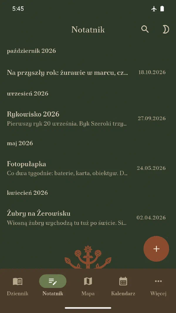Notatnik: notatki pogrupowane według miesięcy